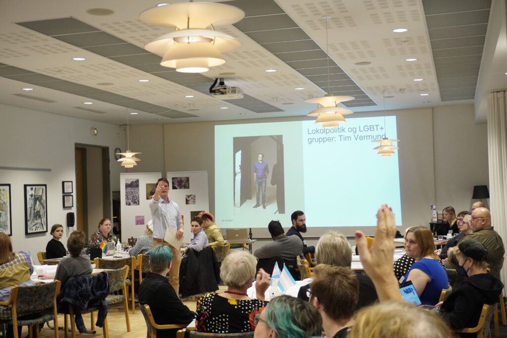 Viceborgmester i Odense Kommune Tim Vermund holder oplæg til LGBT+ Danmarks årskonference